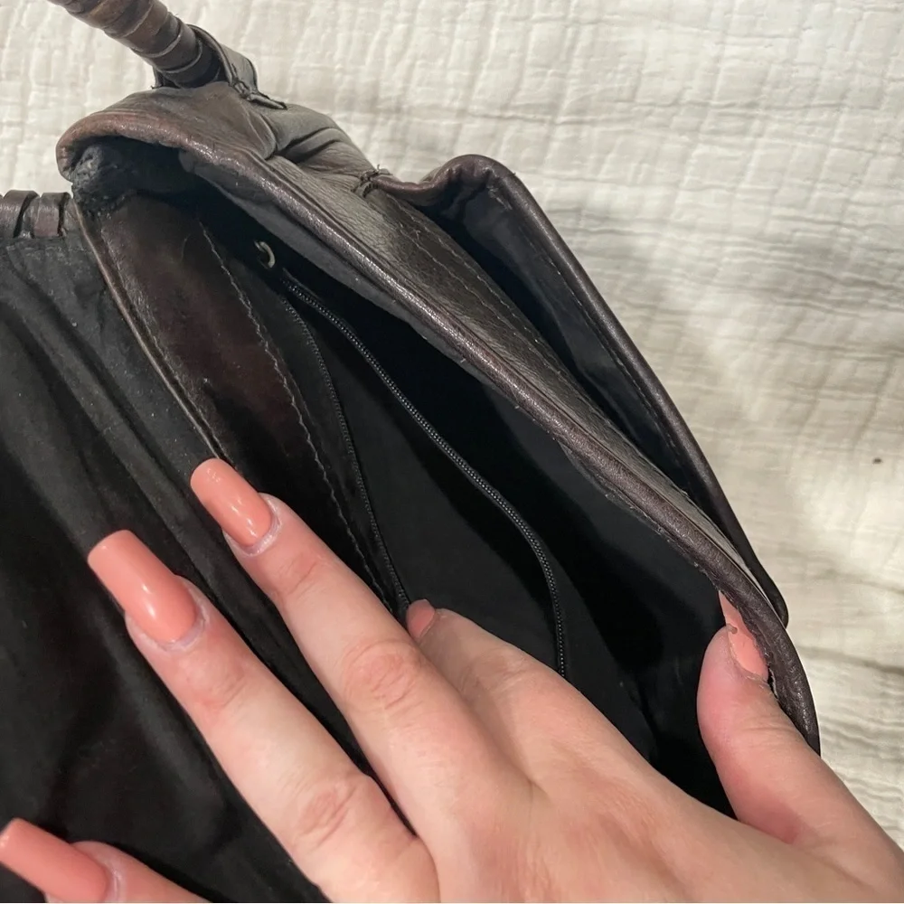LEATHER‎ Crossbody Bag